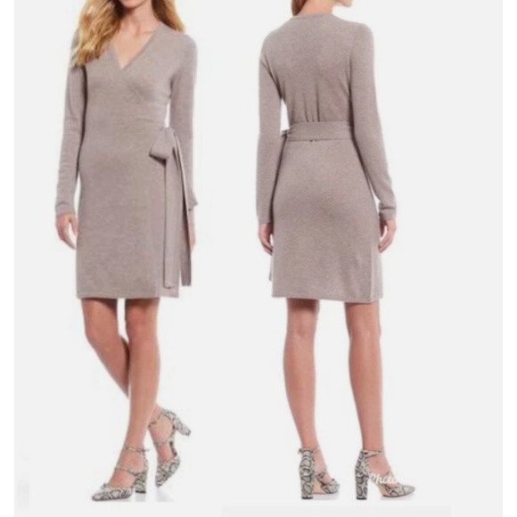 Tahari Luxurious 100% 2-Ply Cashmere Belted Wrap Taupe beige Dress Preppy Sz -M - Picture 1 of 11